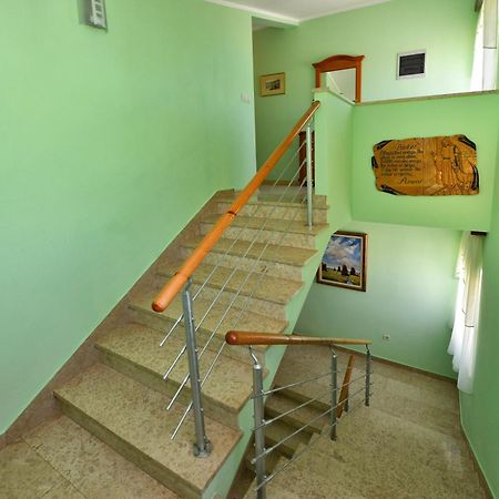 Bed And Breakfast Julia Seget  Buitenkant foto