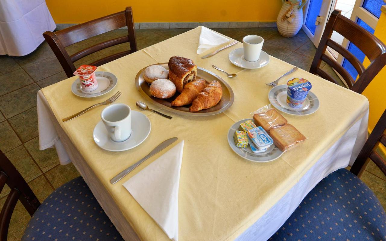 Bed And Breakfast Julia Seget  Buitenkant foto