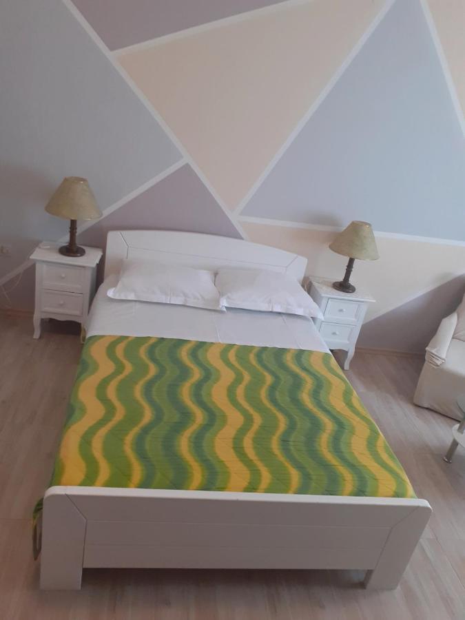 Bed And Breakfast Julia Seget  Buitenkant foto